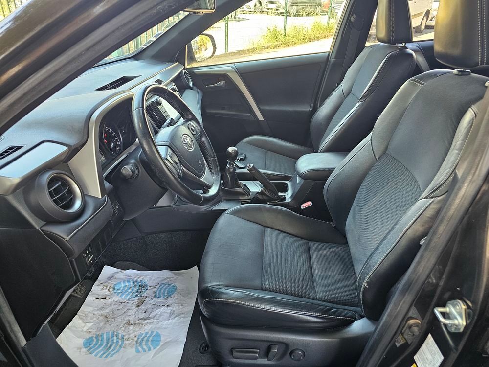 RAV 4 RAV4 143 D-4D 2WD Lounge 2016 occasion 34690 Fabr&egrave;gues