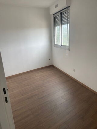  Appartement � louer 3 pi�ces 68 m� Saint-denis