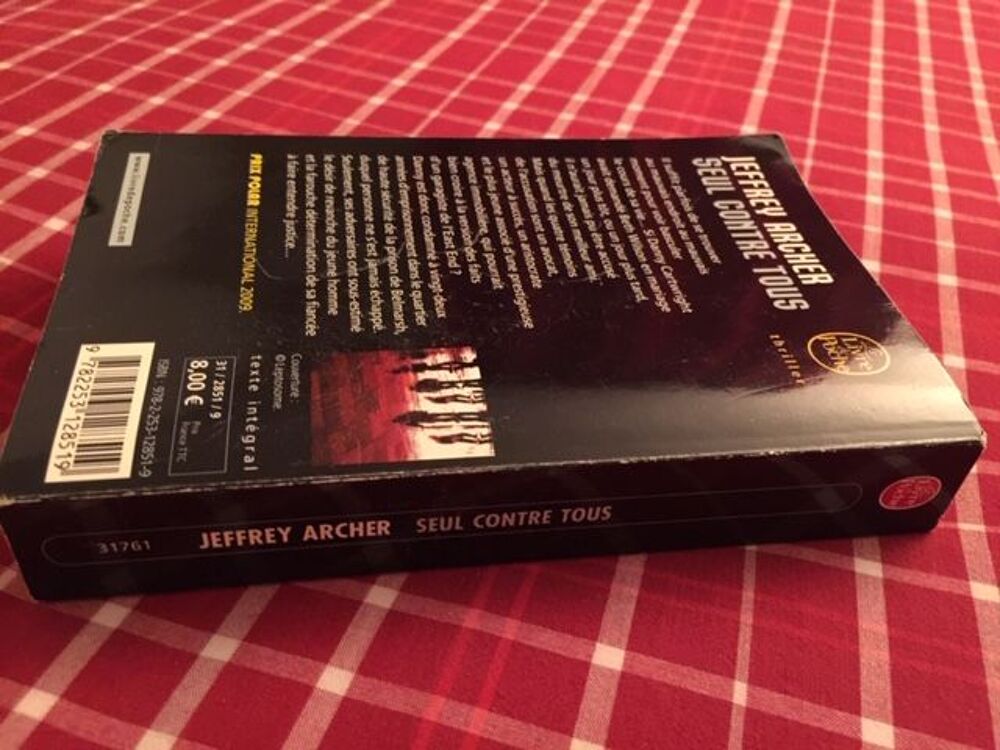 Seul contre tous de Jeffrey ARCHER (Livre poche Thriller) Livres et BD