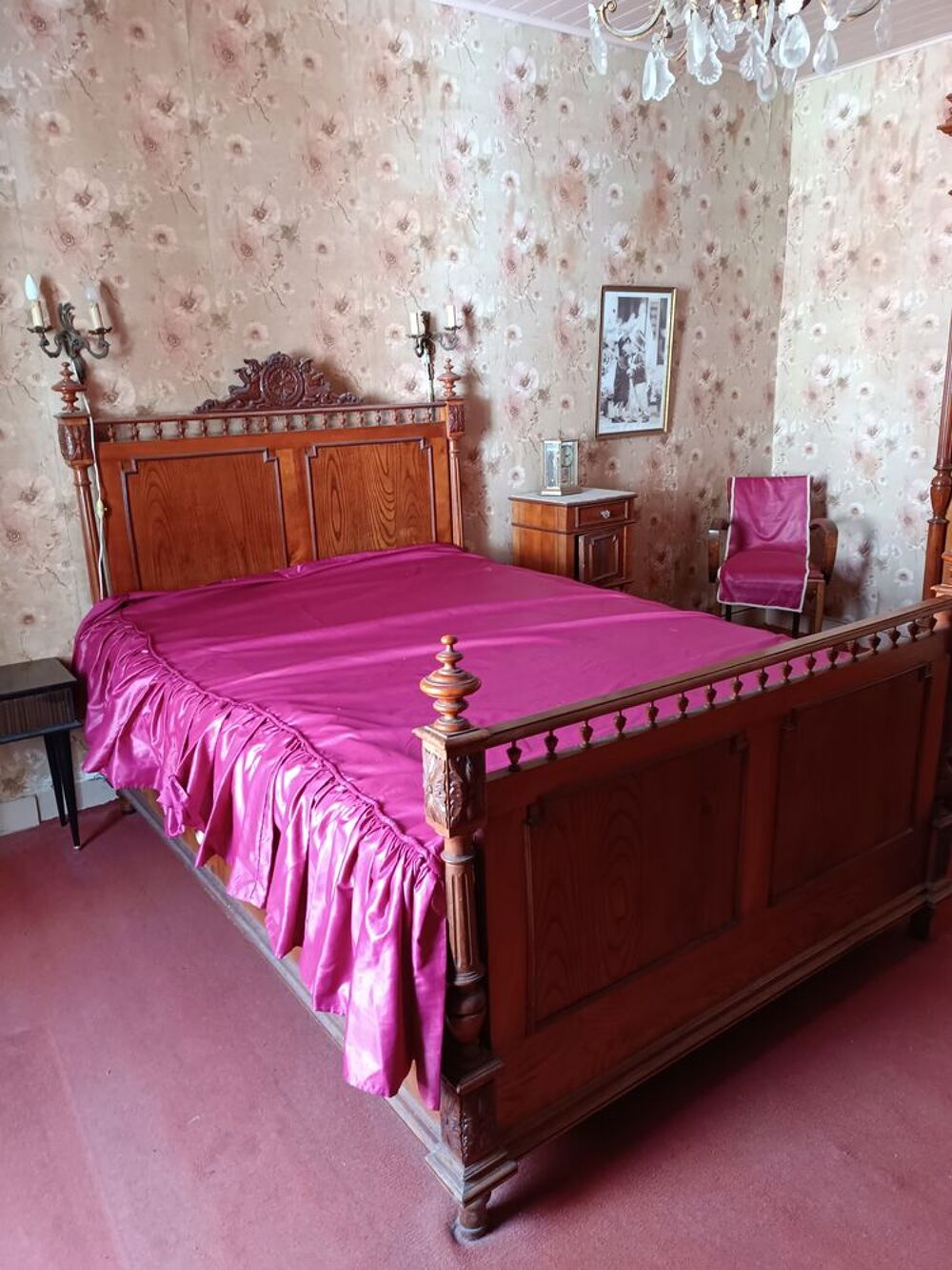 Chambre lit et armoire Meubles