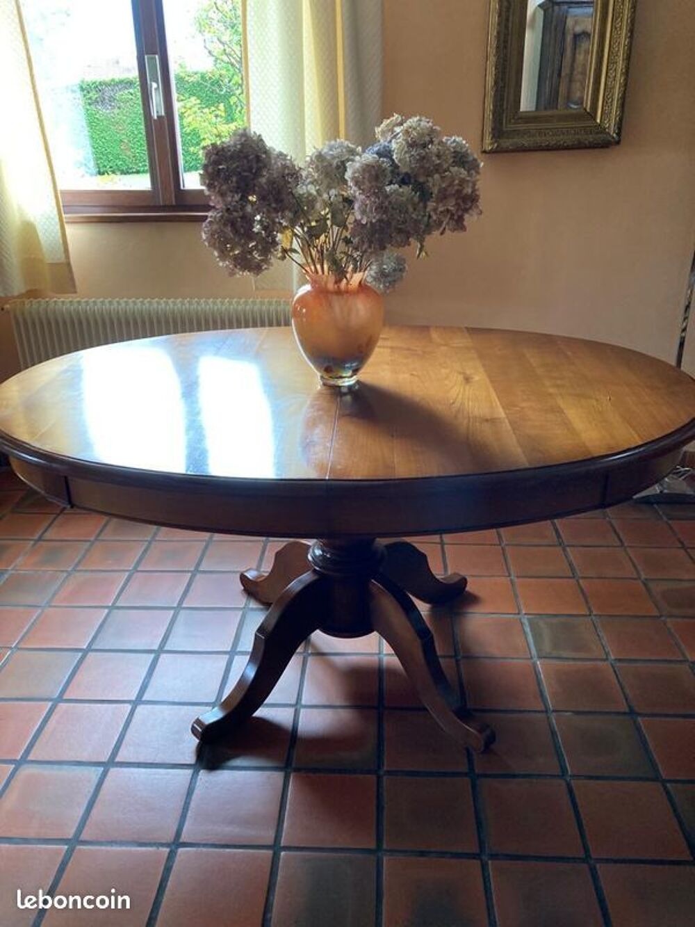 Table ovale en meurisier
Meubles
