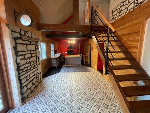   Maison r�nov�e de 138 m2 avec du potentiel  Maison - 6 pi�ce(s) - 138 m�