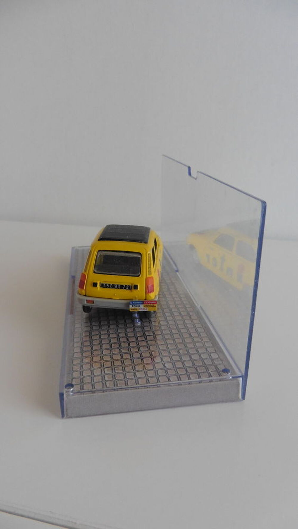 Renault 5 TL France inter 1/43 Jeux / jouets
