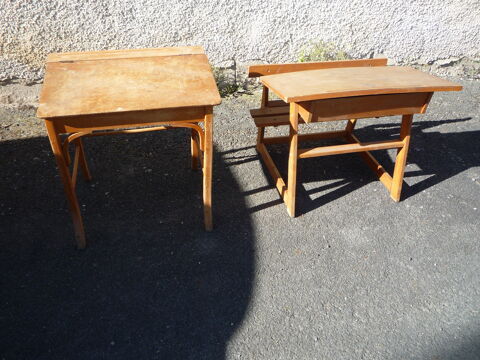 Bureau d'�colier
avec banc 35 Castres (81)