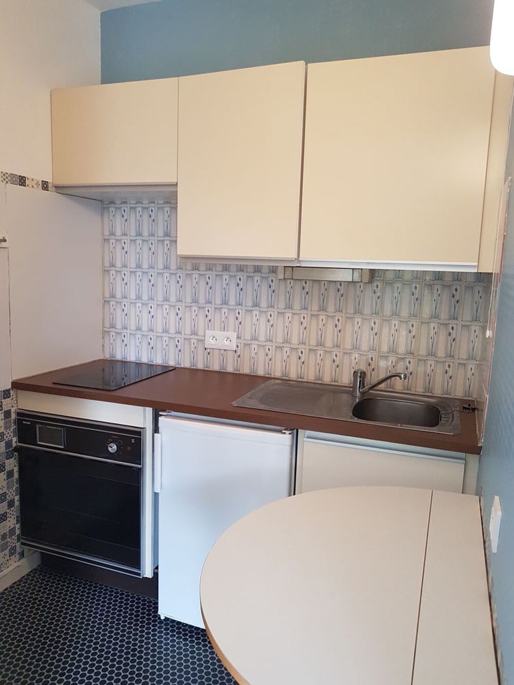 Location Appartement NANTES T1 en résidence avec services 550€ ,charges communes Nantes