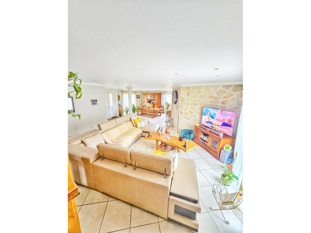 Vente Maison Maison F7 Saint-just-le-martel