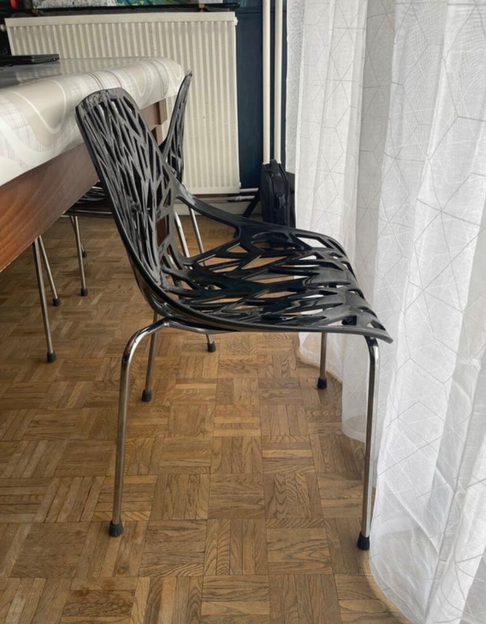 8 chaises nid d'oiseau Meubles