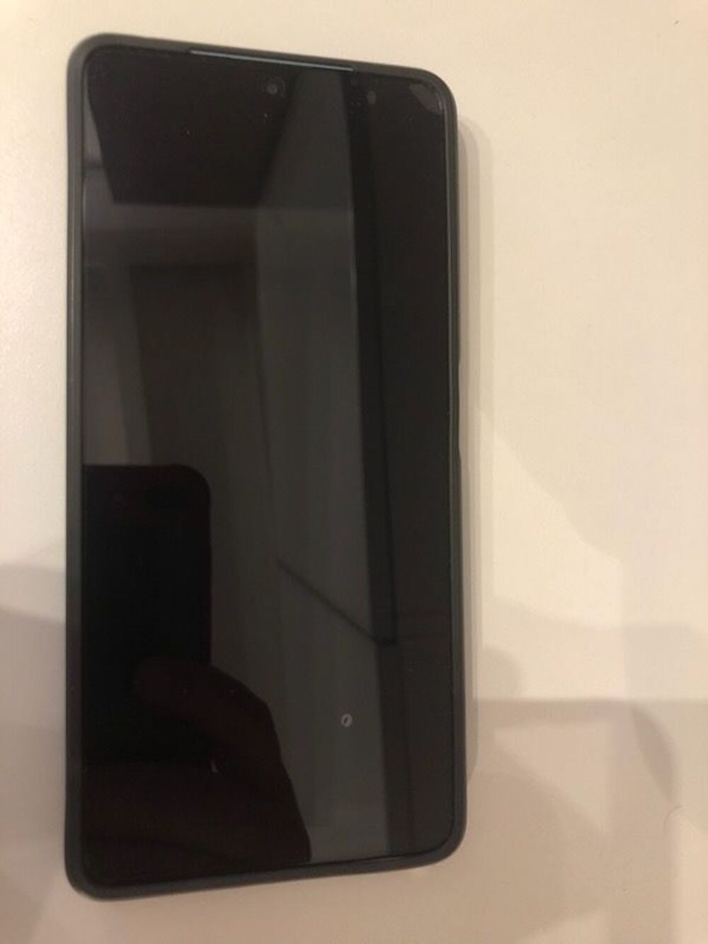 T&eacute;l&eacute;phone portable Xiaomi Redmi 5g 256/8
Tlphones et tablettes