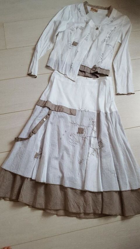 ensemble femme veste jupe 40 Mrignac (33)
