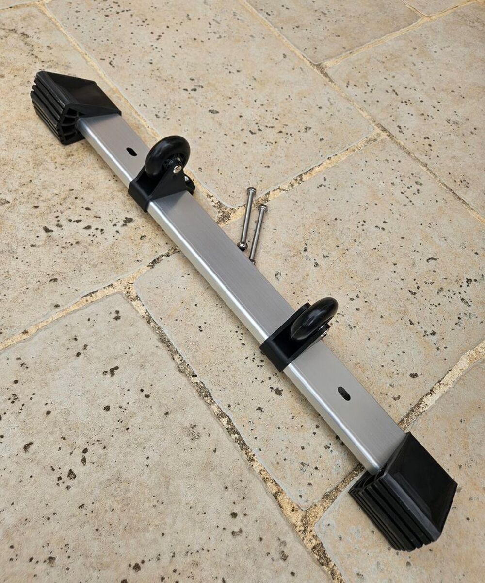 TRAVERSE D'&Eacute;CHELLE T&Eacute;LESCOPIQUE + ROULETTES + VISSERIES Bricolage