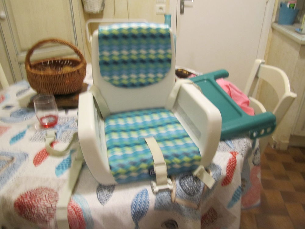 chaise Chicco Puériculture