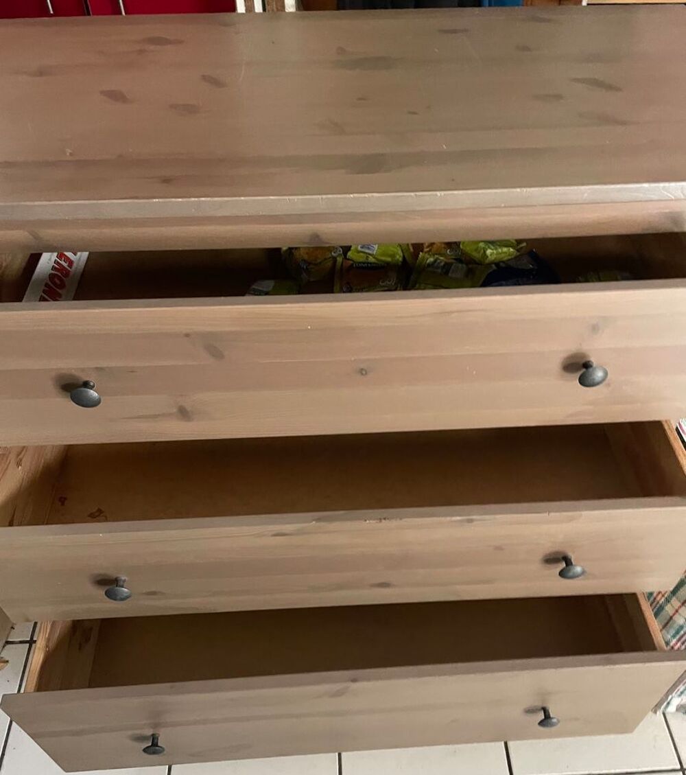 commode IKEA Meubles