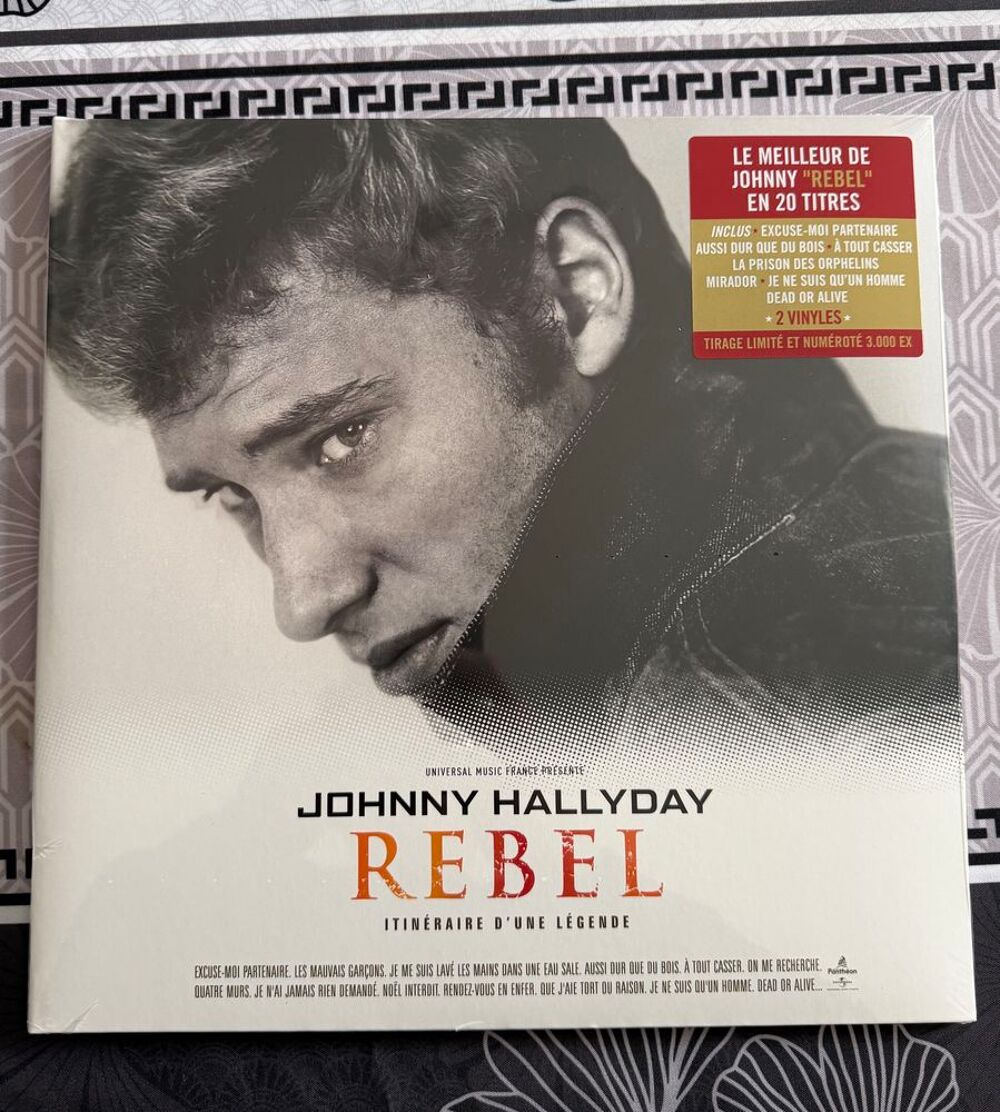 Johnny HALLYDAY " Vinyl " CD et vinyles