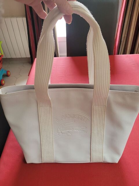 Sac shopping LACOSTE Blanc en Bon Etat général 20 Voisins-le-Bretonneux (78)