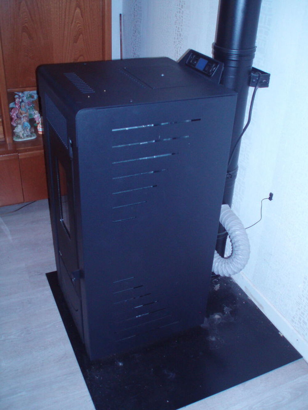  poele a granul&eacute;s neuf Bricolage