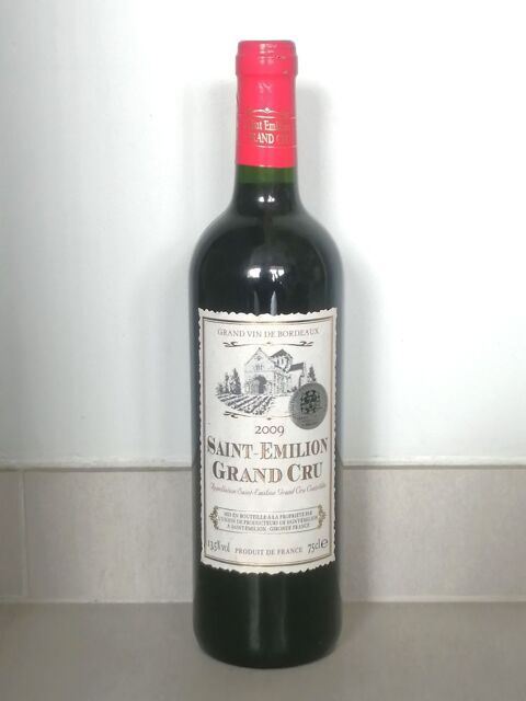Bouteille de vin Saint-�million Grand Cru 2009 neuve 78 Puteaux (92)