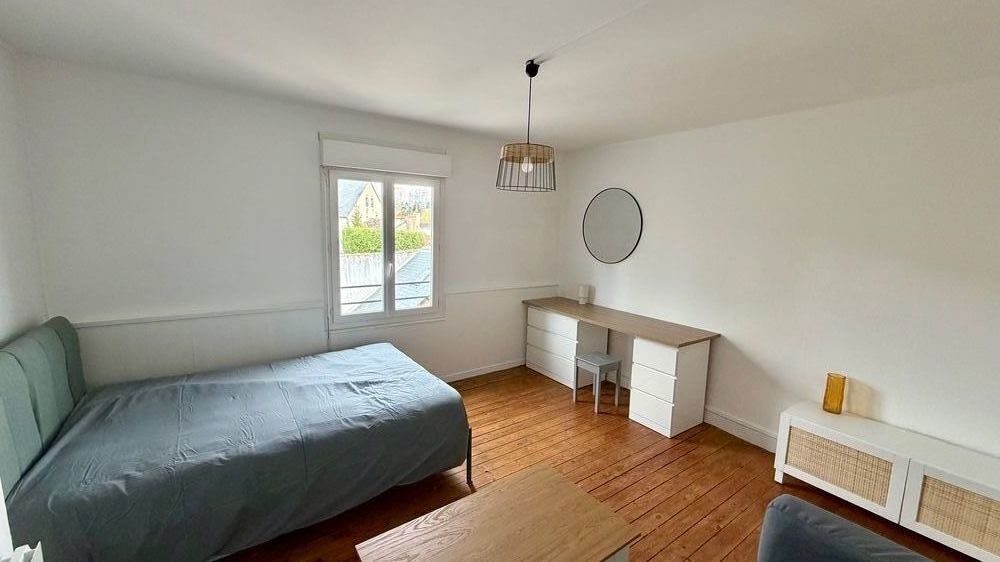 Location Appartement Superbe T 1 BIS rénové et meublé en centre ville - secteur Poitiers