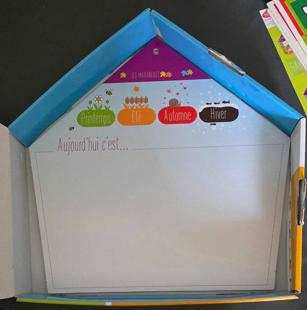 Mon 1er kit d'activit&eacute;s formes et couleurs Jeux / jouets