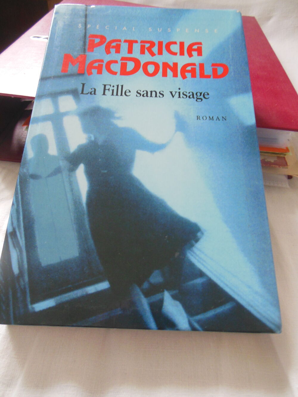 La Fille sans visage PARTRICIA MACDONALD 
Livres et BD
