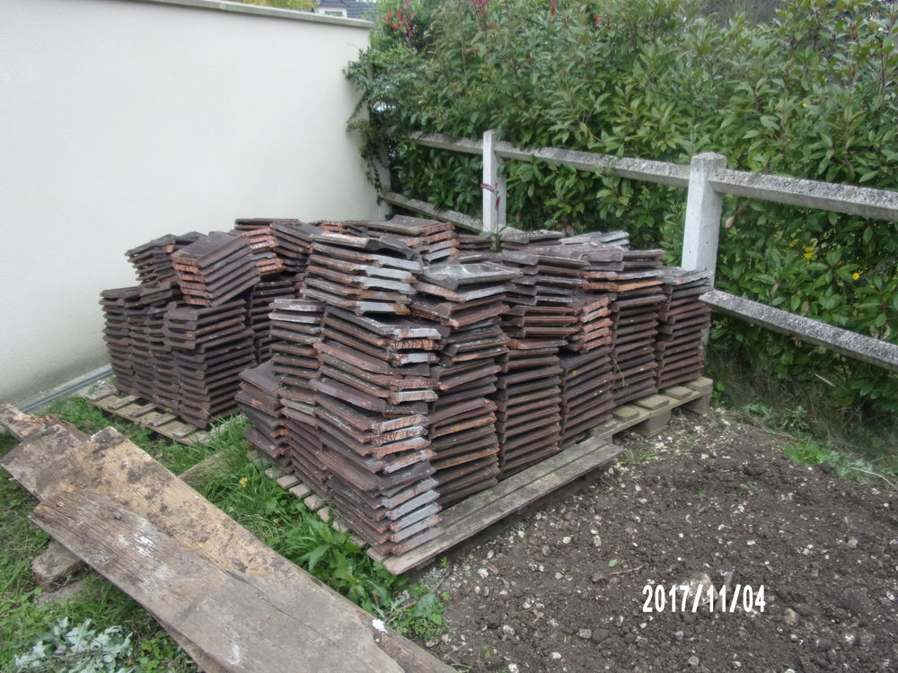  1510 TUILES ANCIENNES 31 X 22 CM Bricolage
