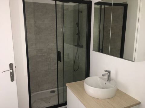  Appartement � louer 3 pi�ces 80 m� Landivisiau