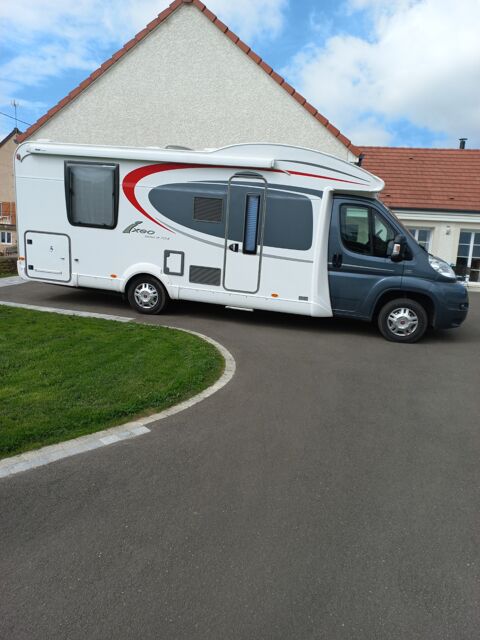 BÜRSTNER Camping car 2012 occasion Moroges 71390