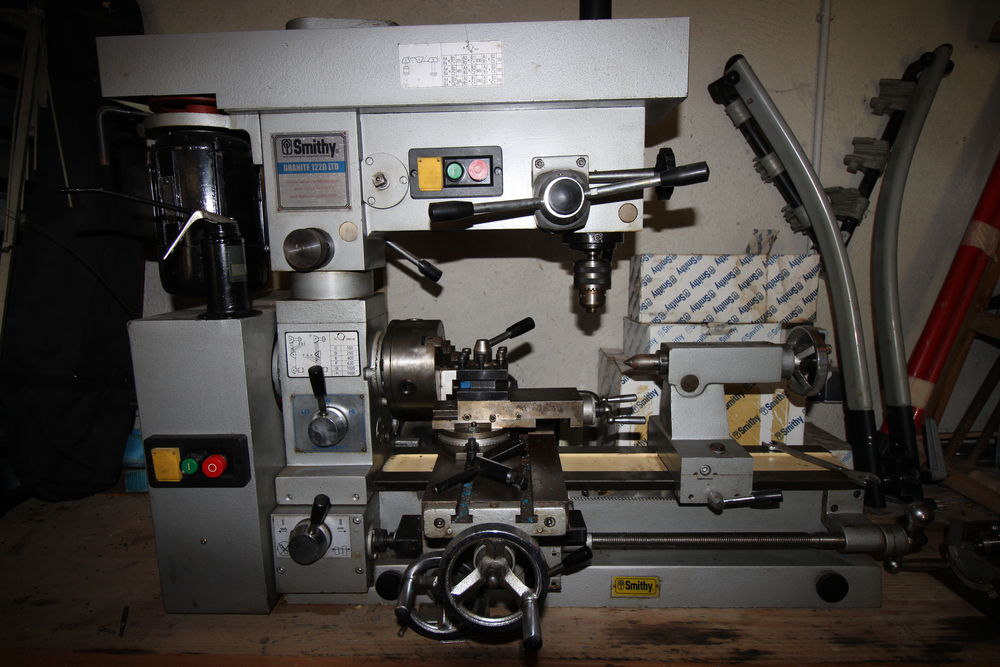 Tour &agrave; m&eacute;taux Bricolage