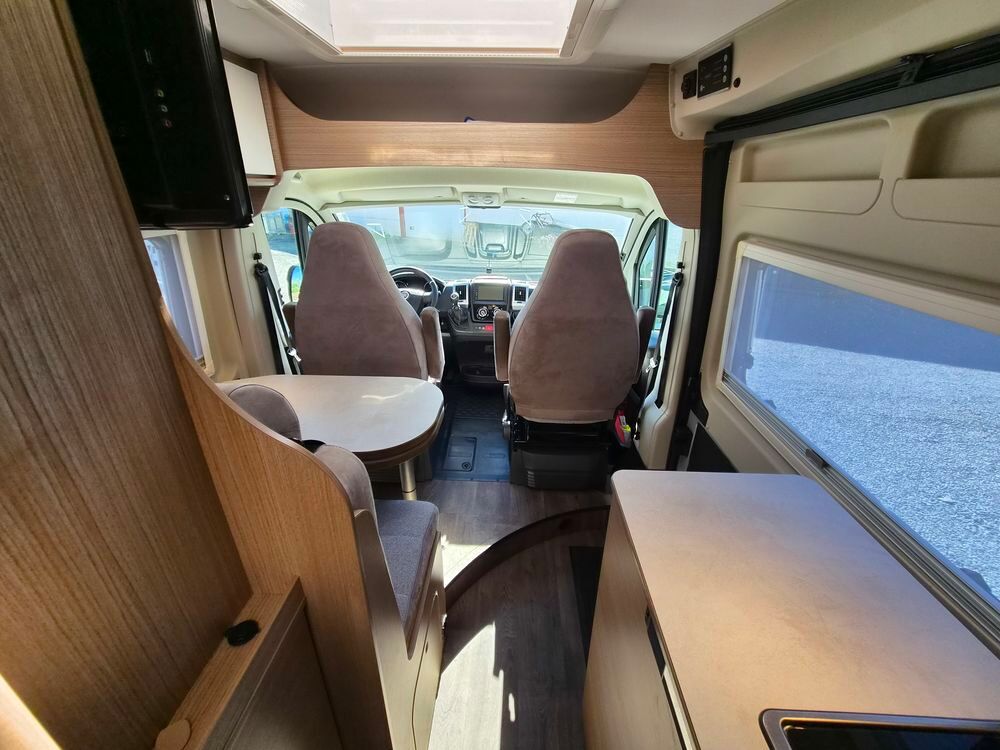  2021 occasion 12000 LE VIGEN