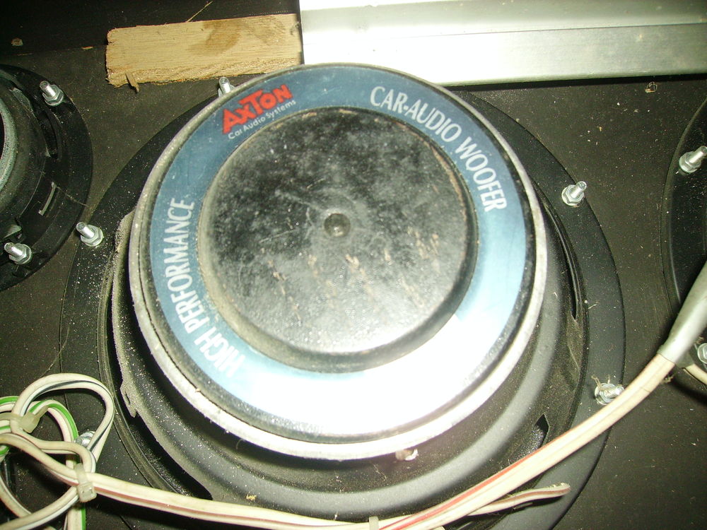 Enceinte voiture AXTON et ampli Audio et hifi