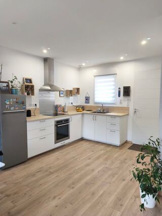 Vente Maison Maison récente 2 chambres avec extérieurs proche ville Apt