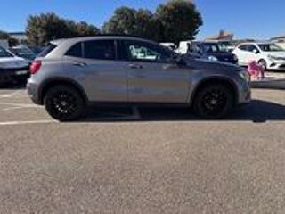 Classe GLA GLA 200 d 7-G DCT Business Edition 2018 occasion 84290 Sainte-C&eacute;cile-les-Vignes