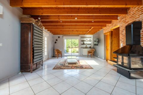   SUPERBE MAISON FAMILIALE Maison - 7 pi�ce(s) - 170 m�