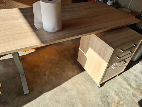 Bureau avec meubles pour dossier suspendu  120 Labrugui�re (81)