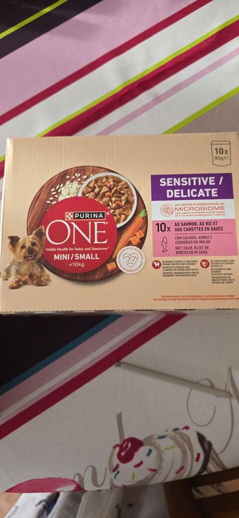 Nourriture humide pour chien 42 37800 Sainte-maure-de-touraine