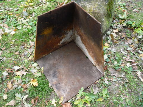 Plaque de chemin�e fonte pour chemin�e d'angle 65 Castres (81)
