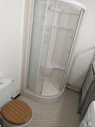  Appartement à louer 1 pièce 29 m²