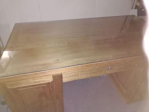 BUREAU CHENE CLAIR 100 Calais (62)