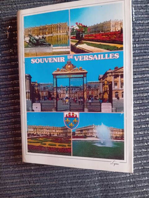 DEPLIANT 14 CARTES COULEUR VERSAILLES 
1 Chaumont (52)