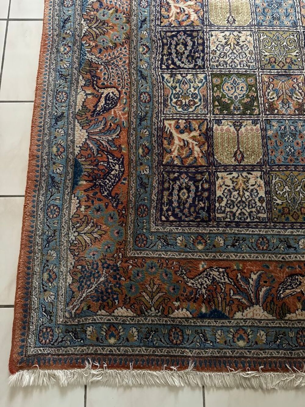 Tr&egrave;s beau tapis oriental Dcoration