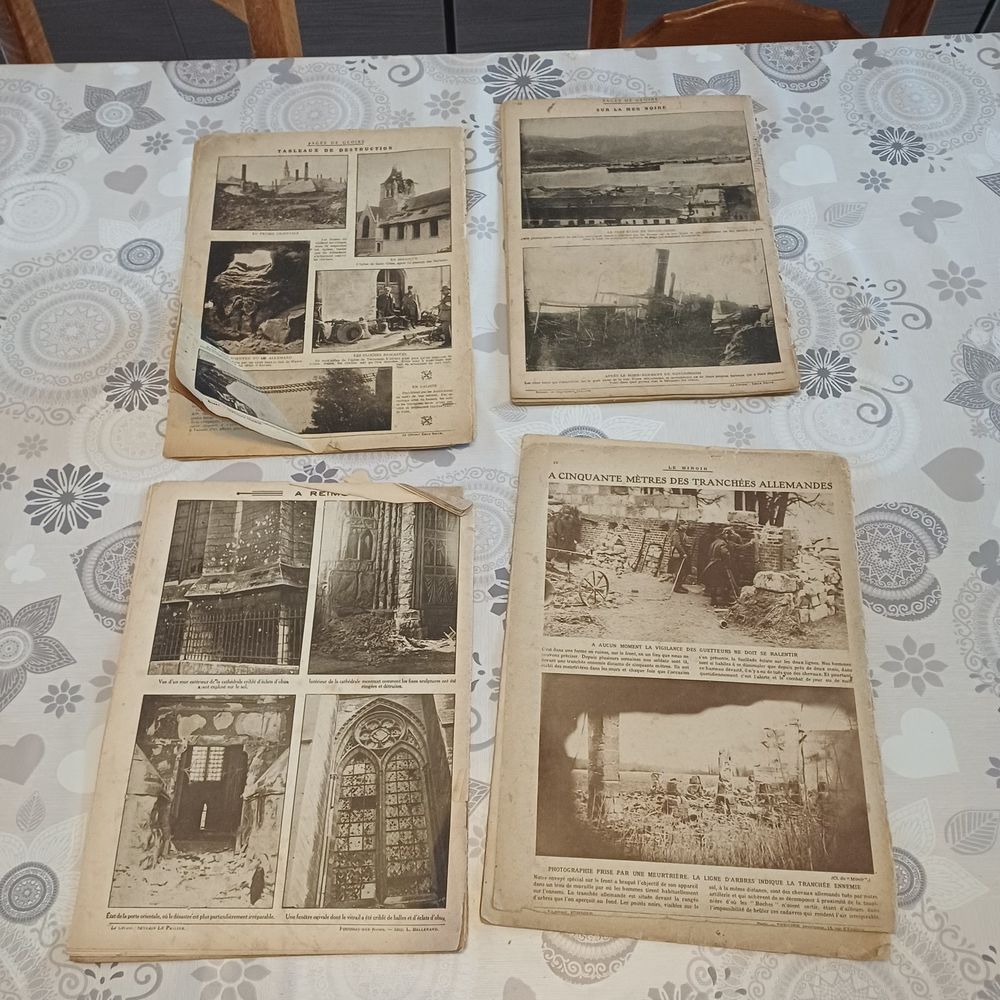 Revues journal pages de gloire sur le vif le miroir Livres et BD