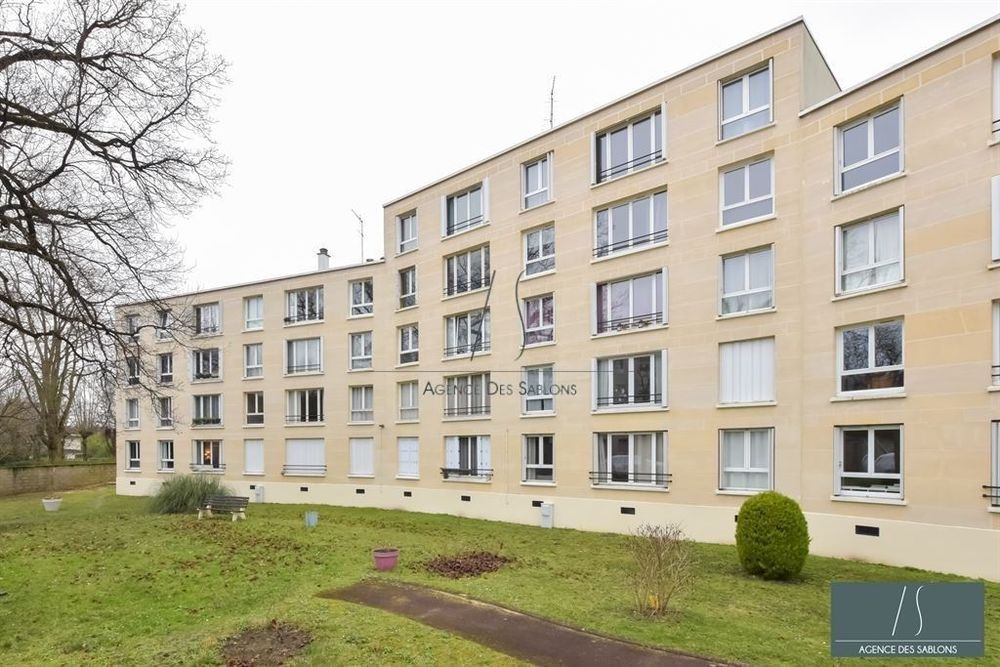 vente Appartement - 1 pièce(s) - 28 m² Le Vésinet (78110)