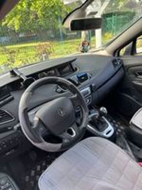 Sc&eacute;nic III Scenic III TCe 115 Dynamique Energy 2014 occasion 89270 Arcy-sur-Cure
