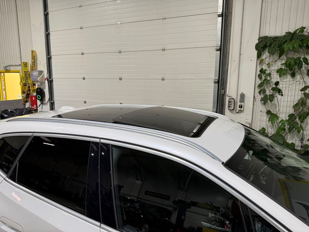 Serie 2 225e Active Tourer X-Drive Luxury Toit-Ouvrant Panoramique . 2023 occasion 31100 Toulouse