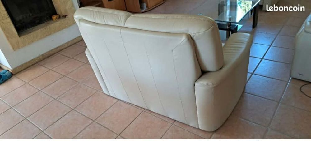 Salon en cuir ivoire Hukla Meubles