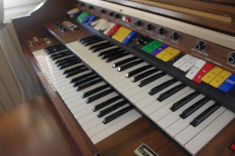 orgue 2 claniers Instruments de musique