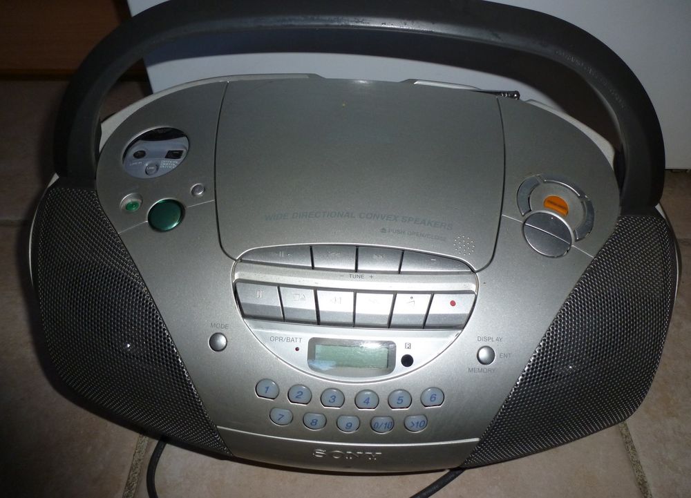 sony CFD-S300L Audio et hifi