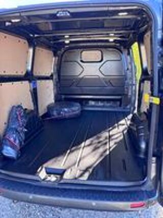 Transit Custom TRANSIT CUSTOM FOURGON 290 L1H1 2.0 TDCi 170 SPORT 2015 occasion 11400 Castelnaudary