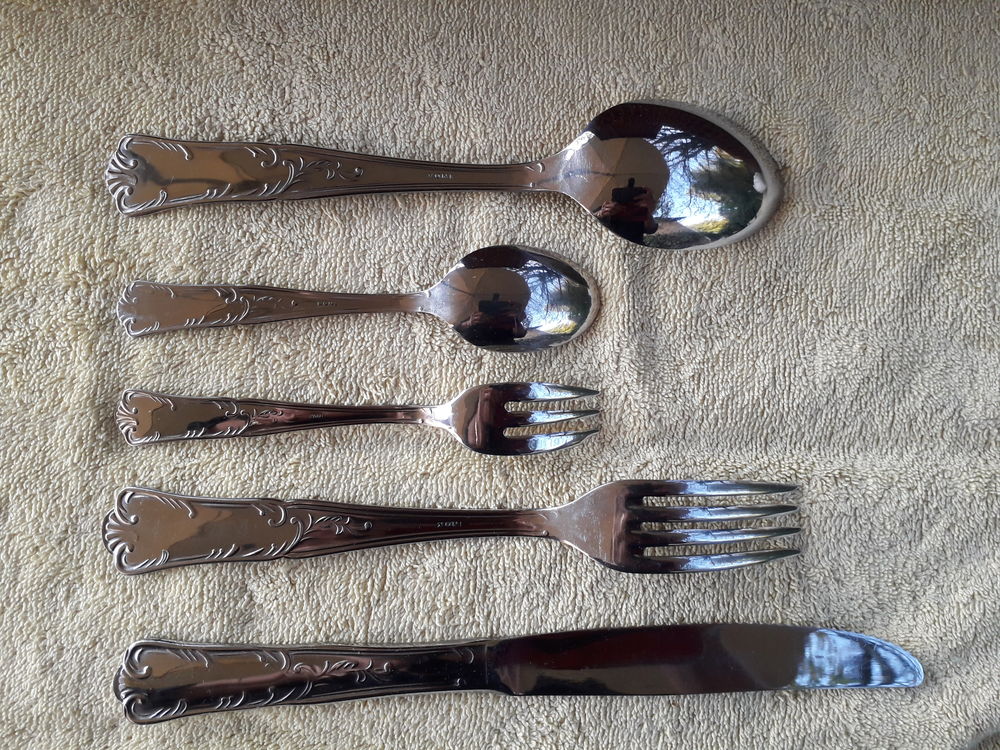 M&eacute;nag&egrave;re vintage en inox Décoration