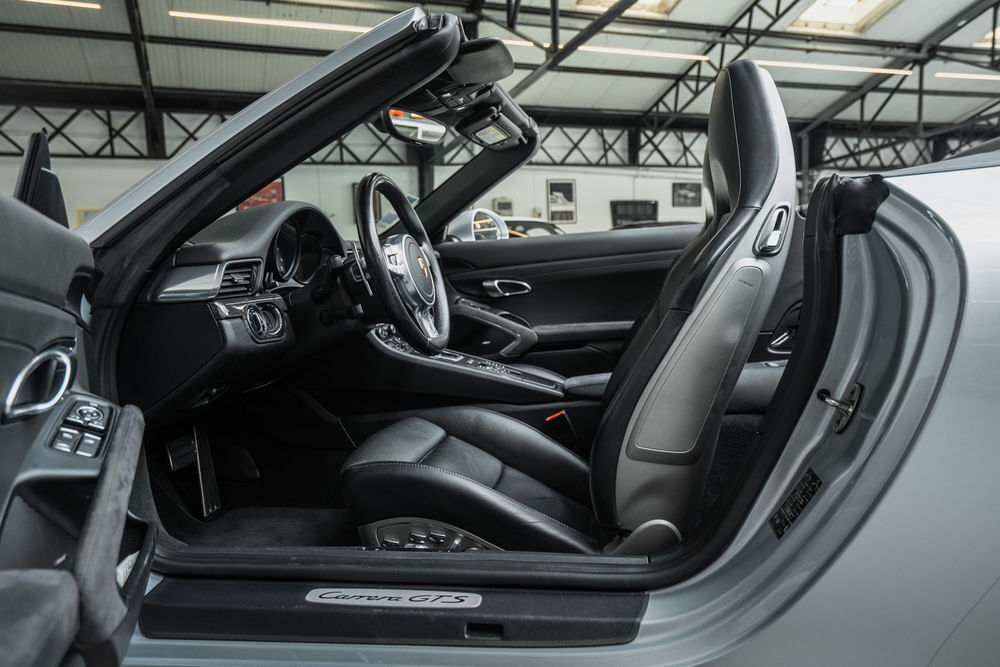 911 (991) 911 Carrera Cabriolet 3.8i 430 GTS PDK 2015 occasion 75014 Paris