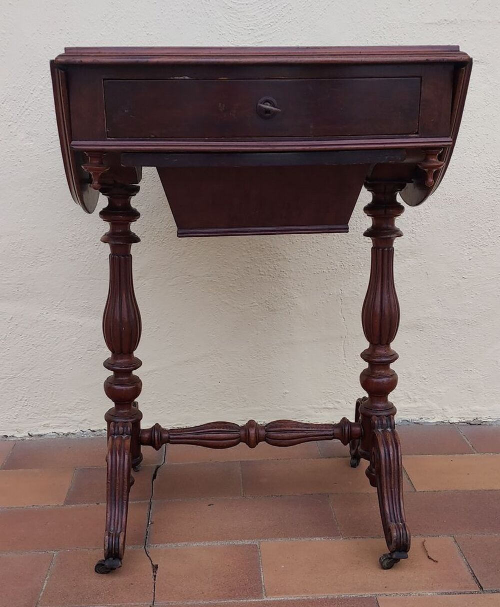 Gu&eacute;ridon ancien bois Meubles